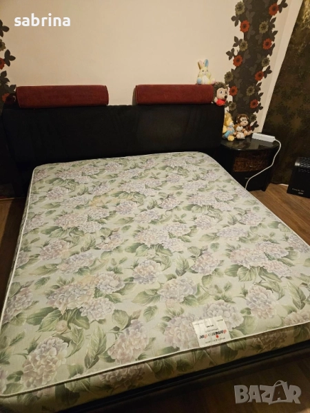 Спалня гардероб и шаф с огледало, снимка 1