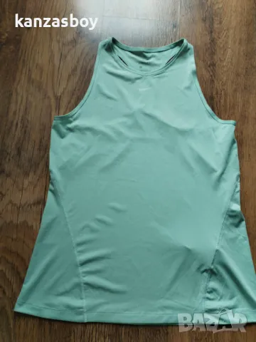 Nike Pro Tank All Over - страхотен дамски потник КАТО НОВ М, снимка 6 - Потници - 49862945