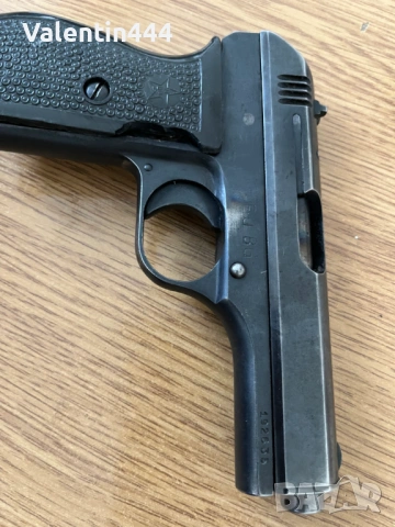 ПИСТОЛЕТ "ЧЗ - 27"  - кал. 7,65мм  -   ДЕАКТИВИРАН/ОБЕЗОПАСЕН.  , снимка 8 - Бойно оръжие - 53783385