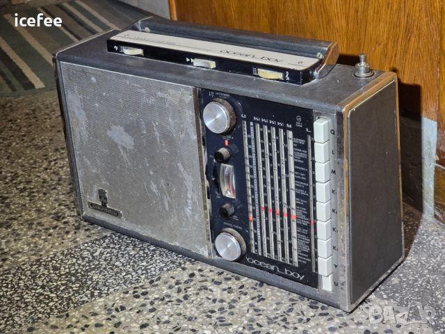 Grundig Ocean Boy Transistor 3000 радиоприемник, снимка 1 - Радиокасетофони, транзистори - 45156361
