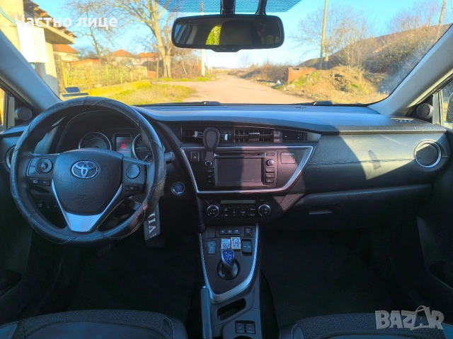 Тойота Аурис хибрид/газ, снимка 7 - Автомобили и джипове - 53659447