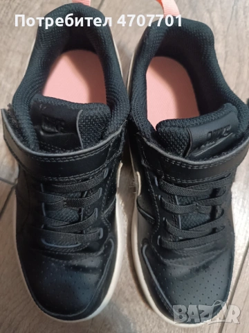 Детски маратонки за момиче nike малко употребявани 29.5 номер , снимка 2 - Детски маратонки - 53864511