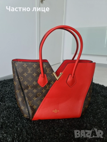 Дамска чанта, снимка 2 - Чанти - 52272108