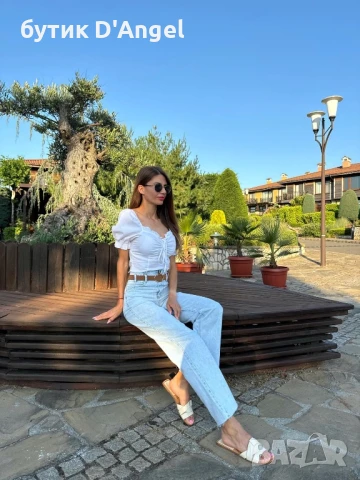 Кокетна блуза в бяло с къдрички, снимка 4 - Корсети, бюстиета, топове - 50786996