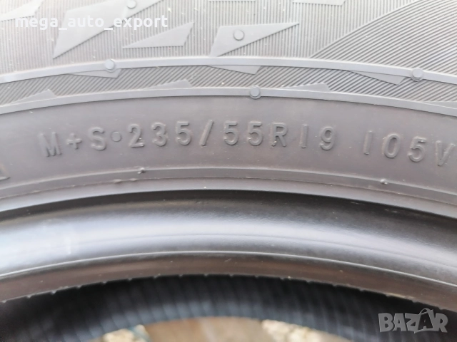 2 бр. Nokian 235/55R19 DOT 1823, снимка 5 - Гуми и джанти - 52698456