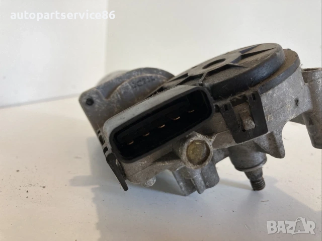 Мотор за предна чистачка за KIA Sportage 2.0 CRDi (2006-2010), снимка 3 - Части - 53439443