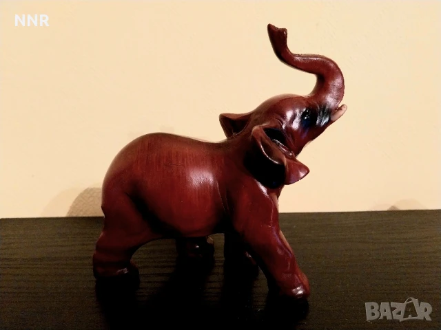 Фигурка на слон, сувенир