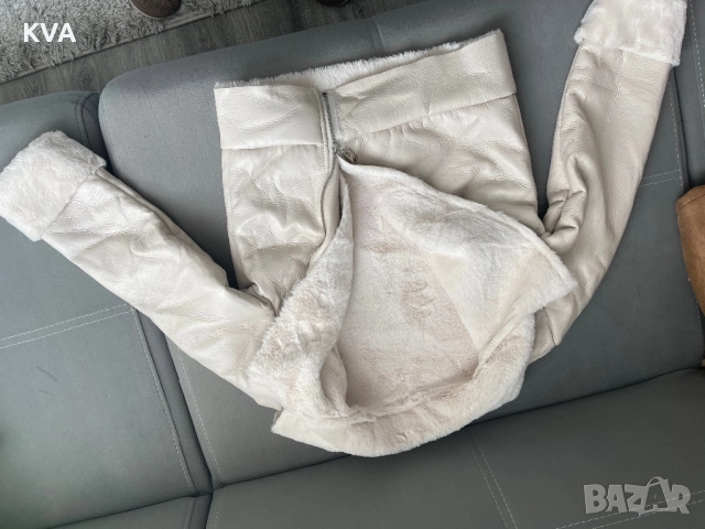 Дамско зимно яке, снимка 2 - Якета - 51888805