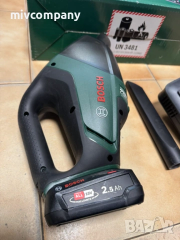 Акумулаторна прахосмукачка за сухо почистване BOSCH UniversalVac 18, снимка 5 - Прахосмукачки - 53563143