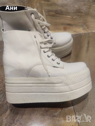 Бели обувки с платформа , снимка 5 - Дамски ежедневни обувки - 45670367