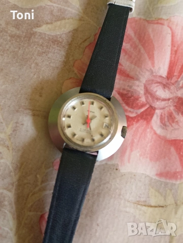 ретро винтидж часовник tewor tewor перфектно състояние , снимка 2 - Антикварни и старинни предмети - 53994377