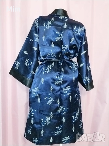 Rose just for you-L, XL-Сатенен нов халат /кимоно /  с бродиран дракон с две лица(двоен), снимка 5 - Нощници - 53370659