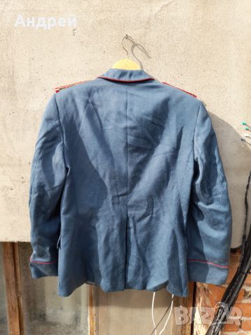 Стара полицейска,милиционерска куртка,сако #3, снимка 4 - Антикварни и старинни предмети - 45281683