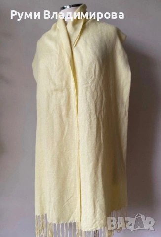 Светложълт шал от вискоза, снимка 3 - Шалове - 53881495