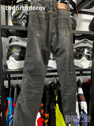 Дамски Мото дънки Course ,протектори и KEVLAR разм26/28 ,като нови 99 лв. / 50.62 €, снимка 4 - Аксесоари и консумативи - 53734762