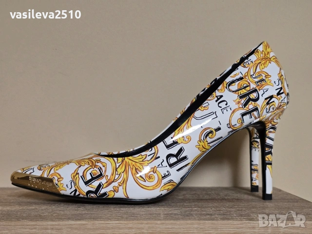 Versace Jeans Couture оригинални нови дамски обувки на ток , снимка 13 - Дамски обувки на ток - 53892519