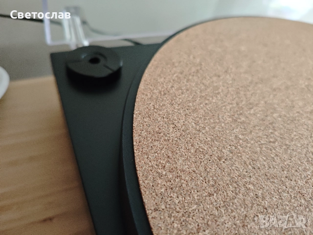 Грамофон Pro-Ject Debut Pro, снимка 8 - Грамофони - 51788395