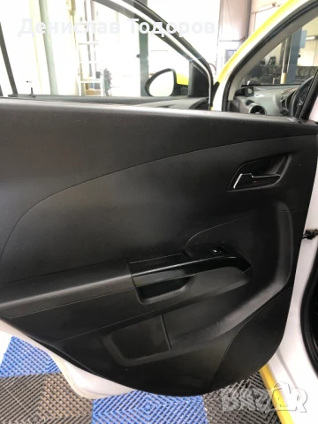 Chevrolet Aveo 1.3 VCDI ТАКСИ, снимка 7 - Автомобили и джипове - 47931708