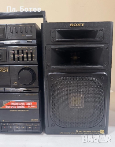 Радио касетофон Sony HST 404, снимка 4 - Радиокасетофони, транзистори - 52662669