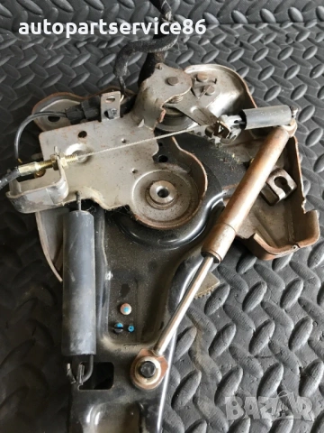 Механизъм на ръчната спирачка за KIA Opirus 3.5 (2006), снимка 3 - Части - 53274279