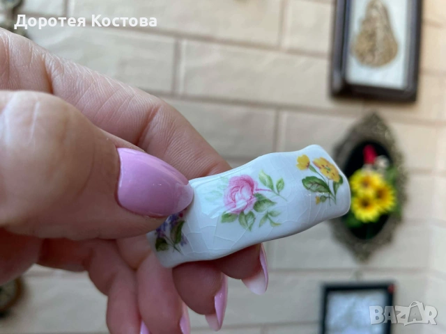 Красиви пръстени от костен порцелан от Англия с цветя, снимка 10 - Антикварни и старинни предмети - 53895635