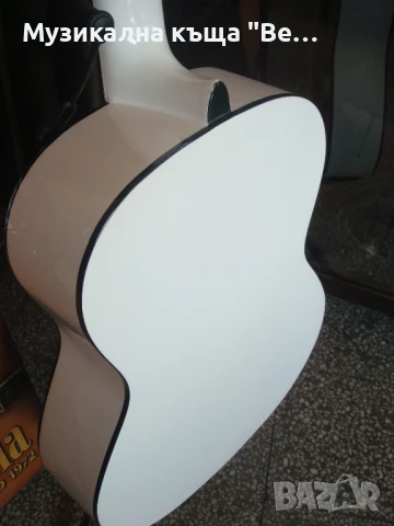 Класическа китара Valencia, Размер 4/4, снимка 11 - Китари - 41186720