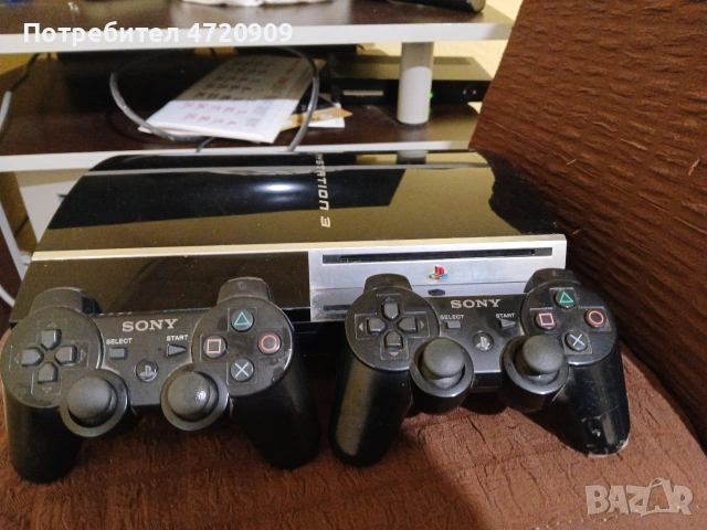 Playstation 3 + 20 игри . В отлично състояние.  Може коментар на цената 