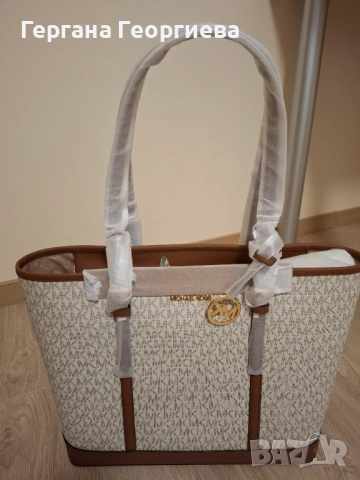 Дамска чанта Michael Kors, снимка 3 - Чанти - 53503017