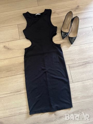 Черна рокля ZARA