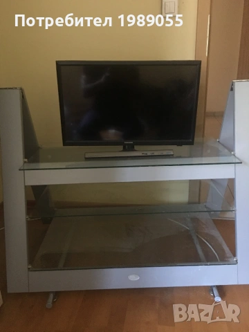 Маса за телевизор + телевизор Samsung