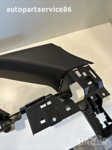 Лайсна за задно дясно странично стъкло за Peugeot 3008 1.2T (2022) 9810161977, снимка 2 - Части - 53594418