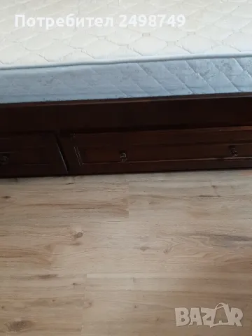 Легло, единично от масивна дървесина + матрак , снимка 3 - Спални и легла - 49799437