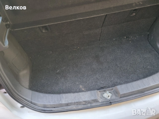 Suzuki Splash, снимка 18 - Автомобили и джипове - 53756359