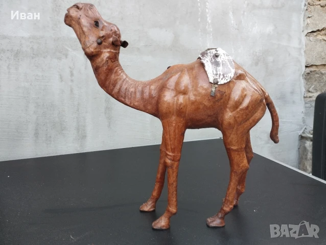 Статуетка Кожена камила / Кожена фигурка Кон , снимка 2 - Други ценни предмети - 51335706