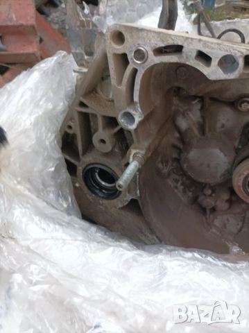 Скоростна Кутия Дачия Докер JR5 361 1,6 16в, снимка 7 - Части - 51965229