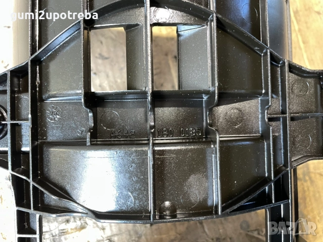 Масло Събирач Дефлектор a6421800185 Mercedes E class W211 V6 320CDI 4matic, снимка 3 - Части - 51773143