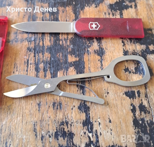 козметичен комплект 10 инструмента швейцарски с нож за писма червен, снимка 7 - Продукти за маникюр - 53803155