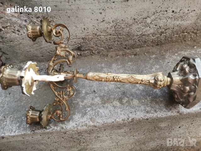 Стар бронзов свещник, снимка 4 - Антикварни и старинни предмети - 51793084