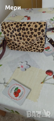 Дамска чанта естествена кожа