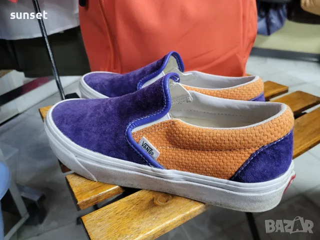 VANS Classic Slip On Mens 7 Womens 8.5 P&C Royal Blue Apricot VN0A4U38WTJ- 39 номер, снимка 15 - Кецове - 46820830