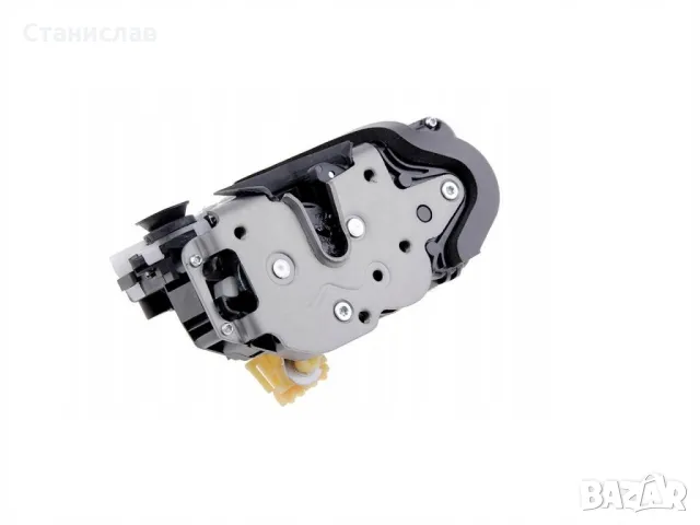 Chevrolet Malibu V300 Брава за задна дясна врата, снимка 6 - Части - 50204687