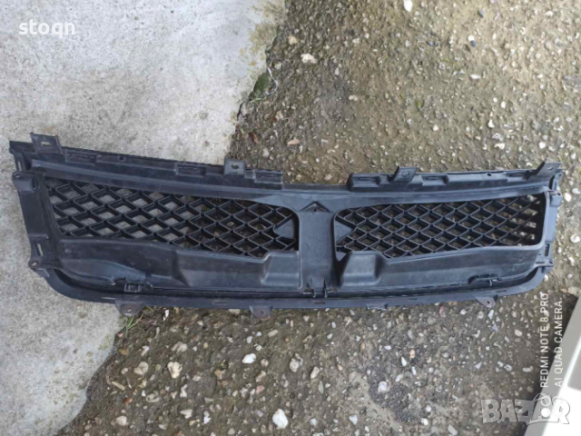 Предна решетка с емблема SUZUKI VITARA, снимка 2 - Части - 54171862