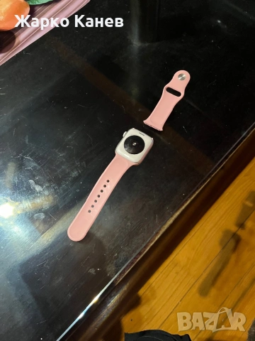 Продавам Apple watch SE, снимка 3 - Смарт часовници - 53286386