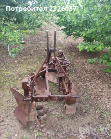Продавам плуг 5 х 25. 