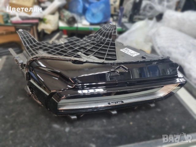 Десен фар BMW i7 G70 LED desen far бмв и7 г70, снимка 5 - Части - 52950557