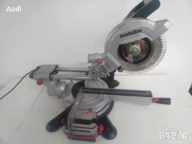 Герунг потапящ циркуляр с изтегляне ø216mm 1500W METABO KGS 216M, лазерна и LED подсветка ЦЕНА 380лв, снимка 1