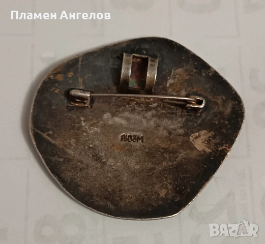 Рядка, ретро брошка, медальон - ЛЮЗМ емайл, посребрен мелхиор. , снимка 3 - Антикварни и старинни предмети - 54094738