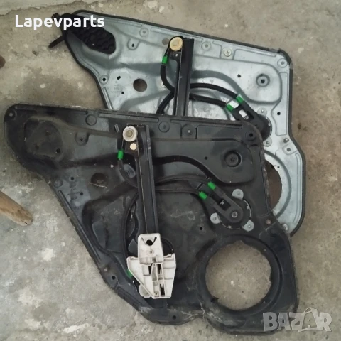 заден десен стъклоповдигач Seat Toledo Leon 1999-2005, снимка 2 - Части - 50829020