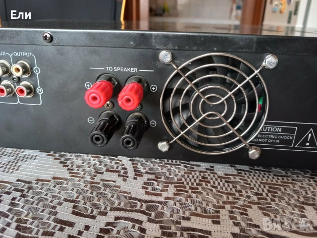 HI-FI Караоке усилвател, снимка 9 - Ресийвъри, усилватели, смесителни пултове - 53897417