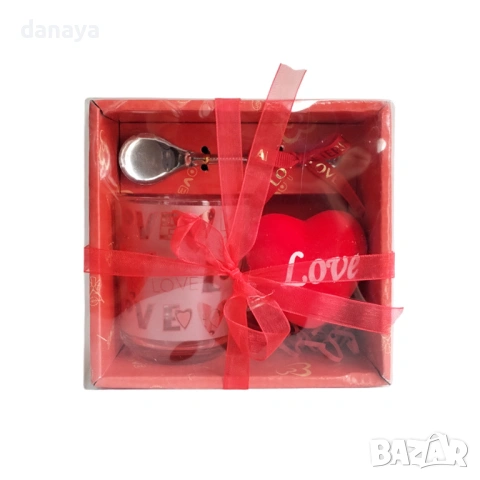 6380 Подаръчен комплект Love – чаша със сърце и лъжичка